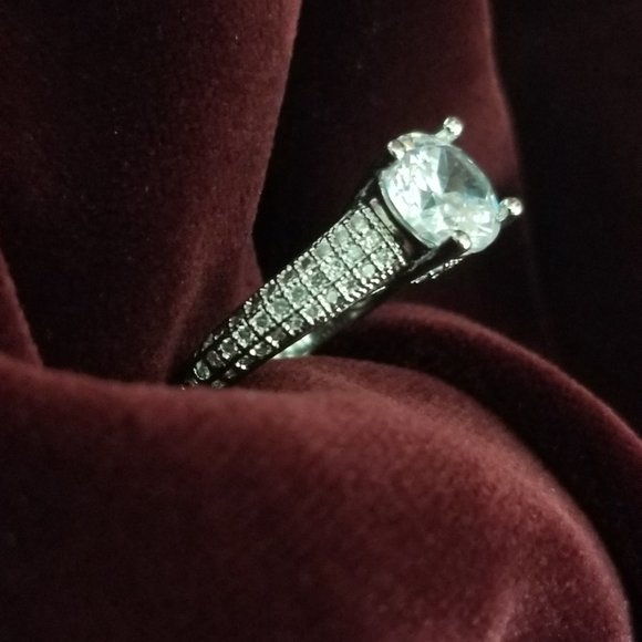 Xena Engagement Ring - 18K Platinum Plated Copper - Pave CZ- Crown Setting. - Picture 15 of 16